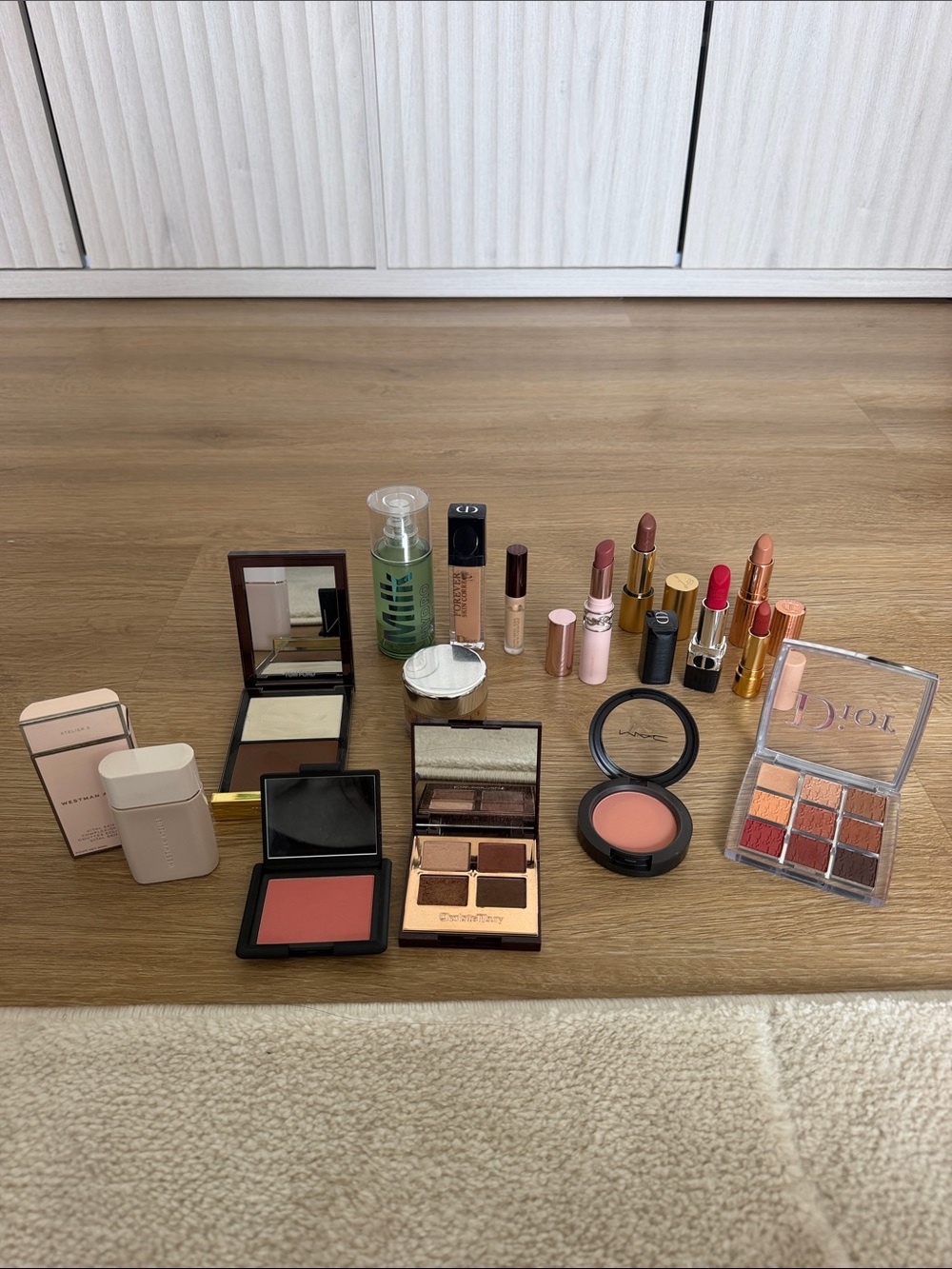 Assorted Women’s High End Makeup Set